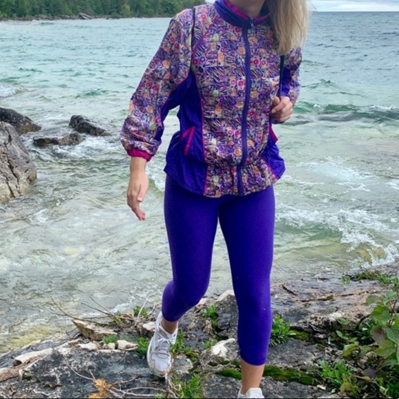 Vintage 80’s Windbreaker Jacket with Colourful Purple Print - Picture 7 of 7